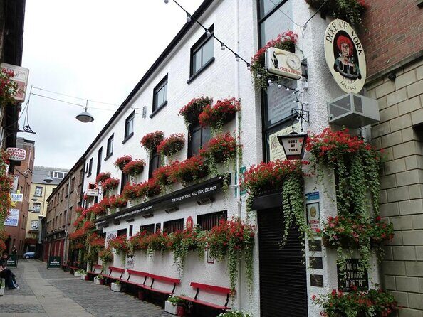 Belfast Music and Street Art Small Group Guided Experience - Cathedral Quarter: murals, music, and pub tips that actually help