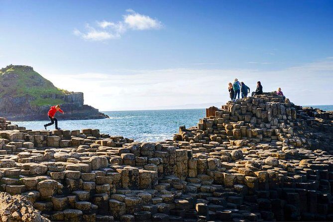 Giant's Causeway and more including Titanic Experience Ticket Tour from Belfast - Giant’s Causeway on foot: why 1.5 hours can be both perfect and too short