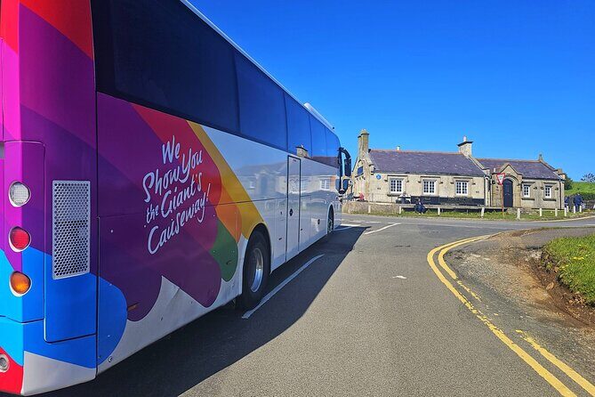 Giants Causeway & Castles Tour from Belfast: Guided tour - Dark Hedges: The Kingsroad Walk and a Convenient Lunch Break