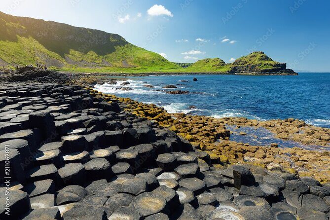 Giants causeway private tour 1 to 7 people - Stop 1: Giant’s Causeway in about an hour