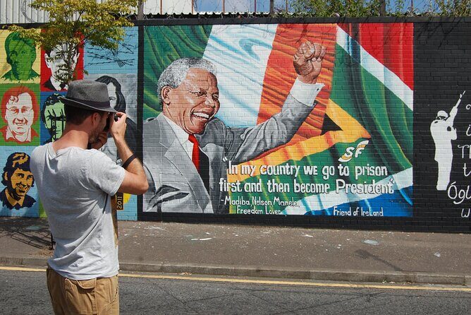 N0 1 Belfast black cab Irish and British mural 2hr private tour - Price and what $245.48 buys you (and what it doesn’t)